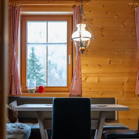 Neuberg Alm Vakantiehuis *